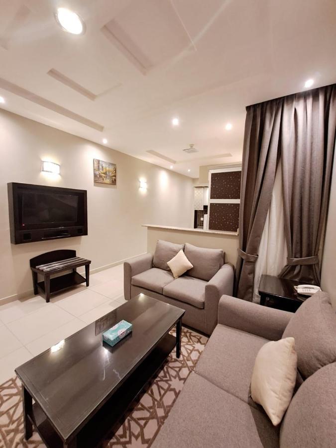 Dar Ayar Serviced *